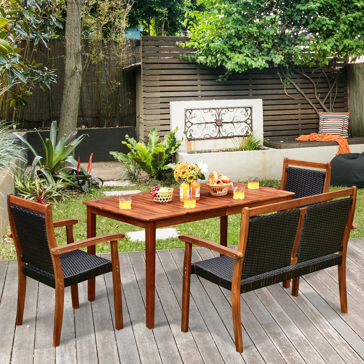Rattan garden table with parasol hole 2025